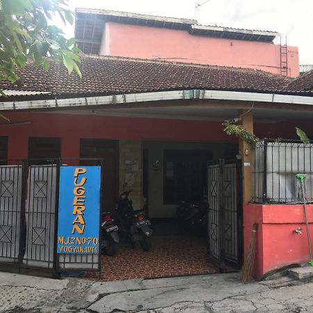 Destiny House Hotel Yogyakarta Exterior photo