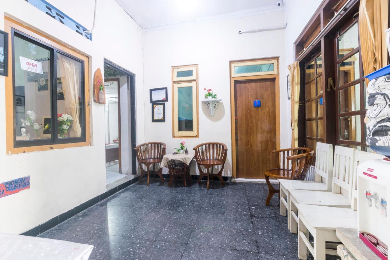 Destiny House Hotel Yogyakarta Exterior photo