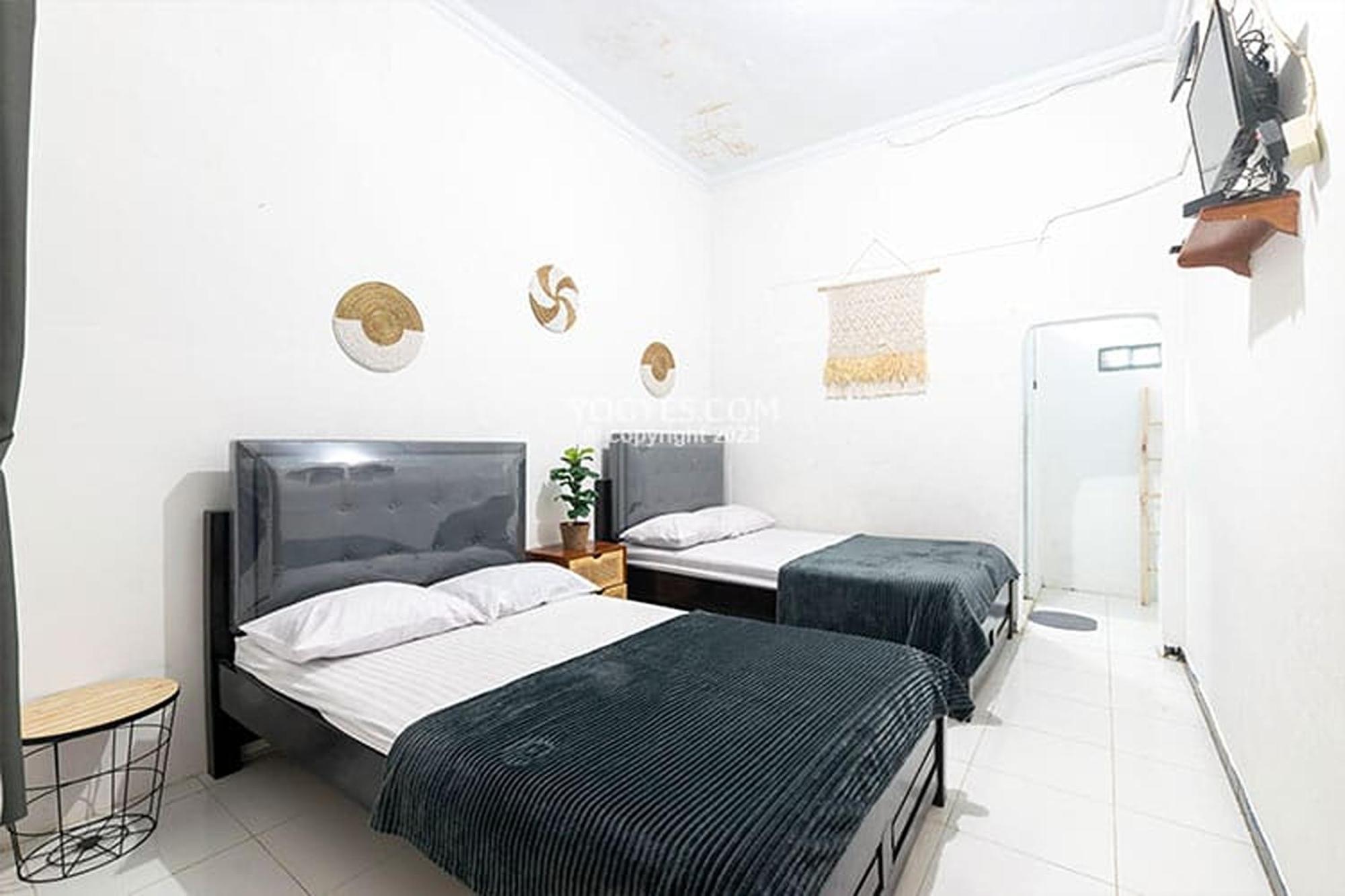 Destiny House Hotel Yogyakarta Exterior photo